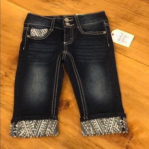 Girls adorable 5T Jeans NWT